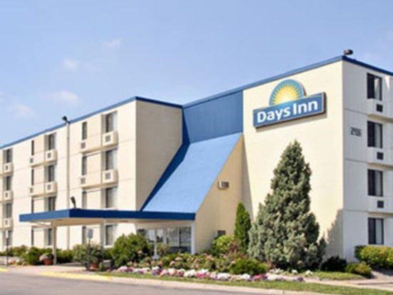 Holiday Inn Express - Minneapolis West - Plymouth By Ihg Exterior photo
